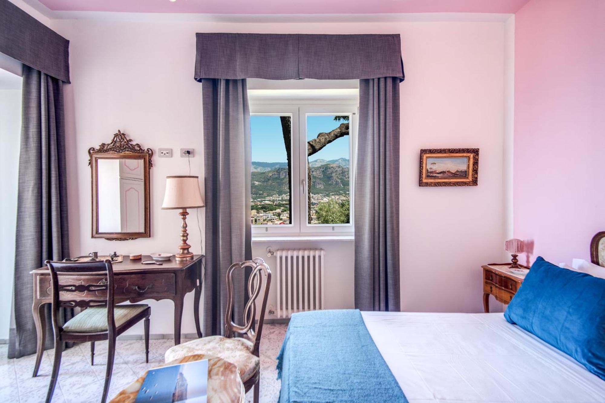 M Suites Сорренто Екстер'єр фото