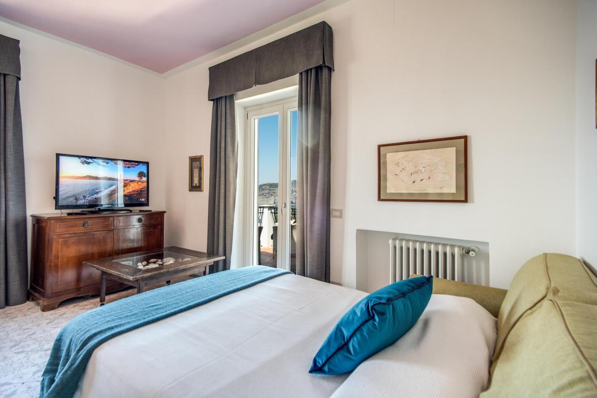 M Suites Сорренто Екстер'єр фото